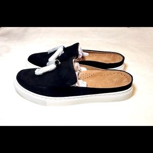 Brand New in Box Kenneth Cole Gentle Souls Slip on